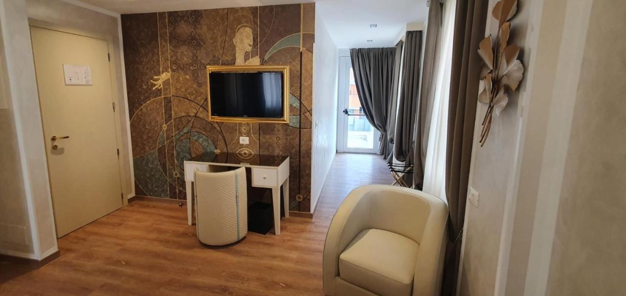 Amsterdam Suite Hotel & Spa Ρίμινι Εξωτερικό φωτογραφία