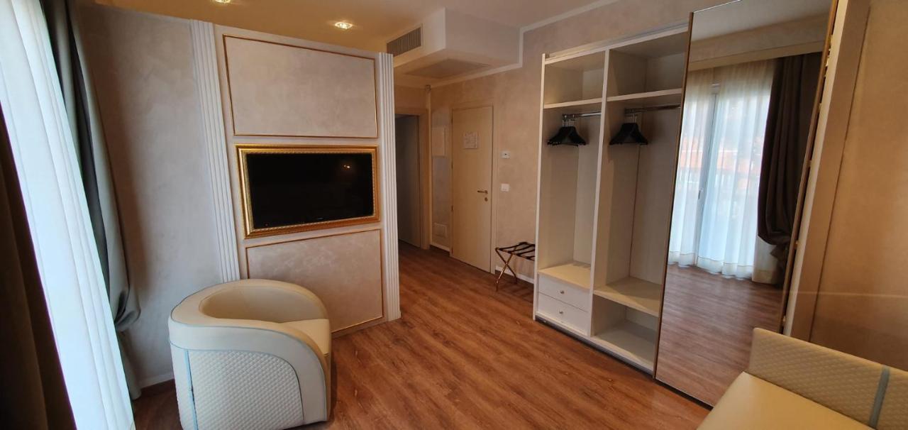 Amsterdam Suite Hotel & Spa Ρίμινι Εξωτερικό φωτογραφία
